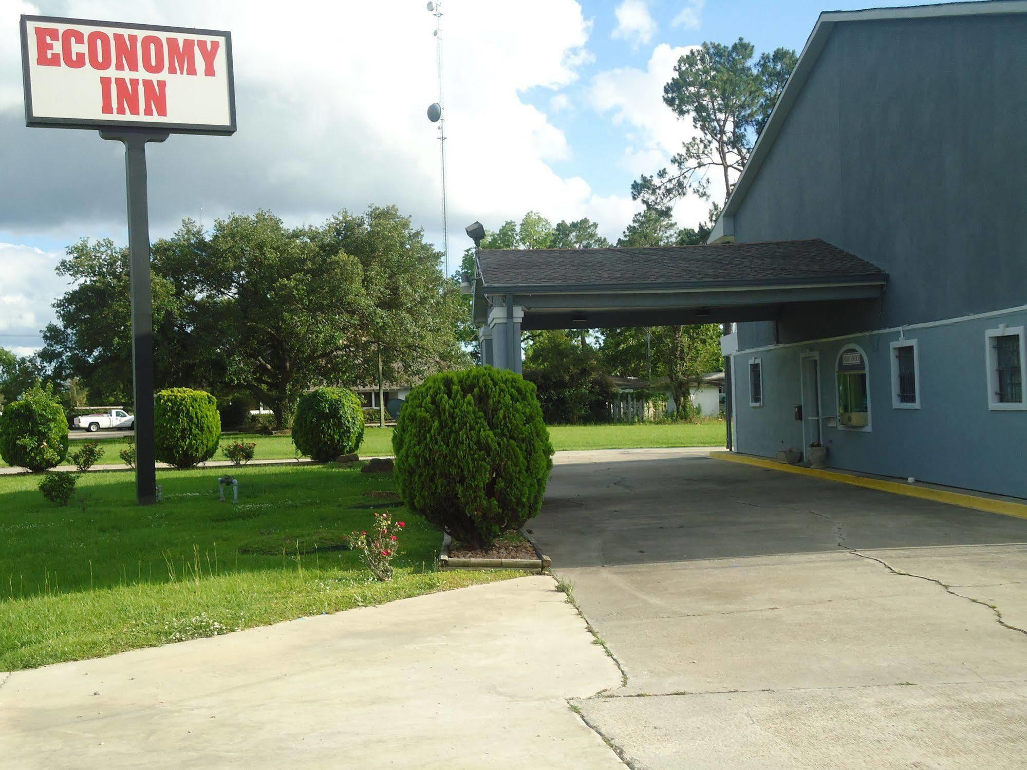 Super 6 Inn Carencro Dış mekan fotoğraf